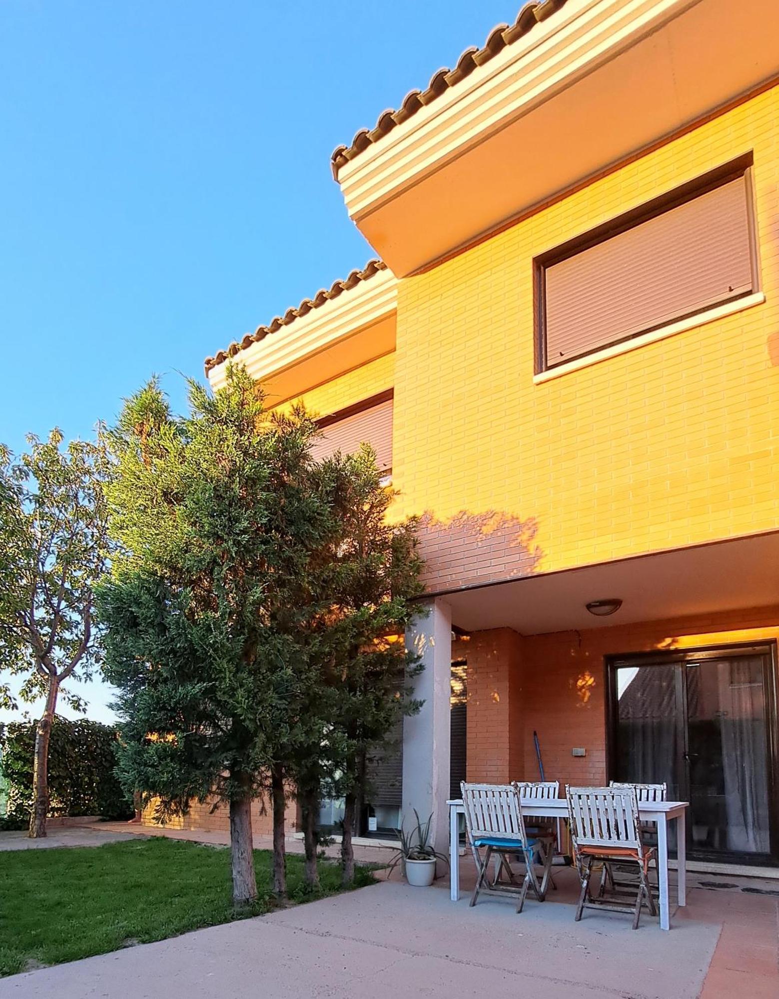 La Casa Del Cipres Βίλα Aldeamayor de San Martin Εξωτερικό φωτογραφία